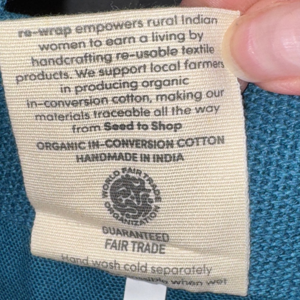 NEW Barnes & Noble Cotton Tote “re-wrap” Fair Trade-Women Made Product-Teal - Picture 9 of 14